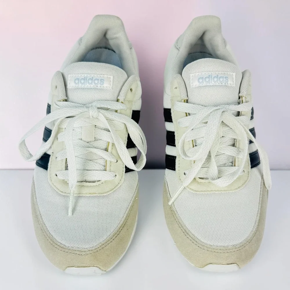 Adidas V Racer 2.0 Women's Size 6 White Black DB0424 Sneakers
